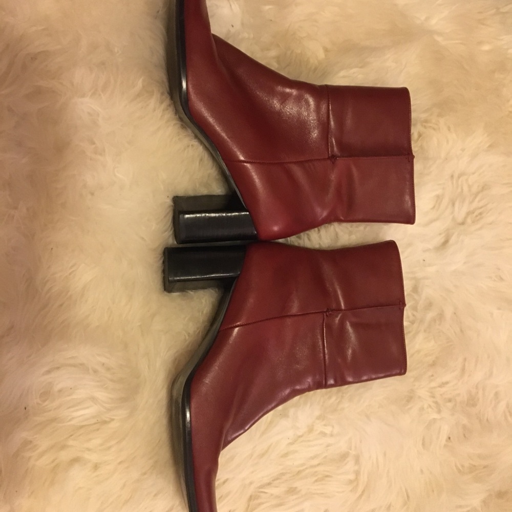 Vntg Nine West Red Heel Square Toe Boots